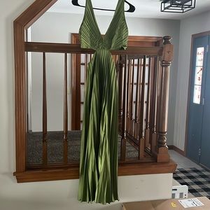 Stunning dress, size small